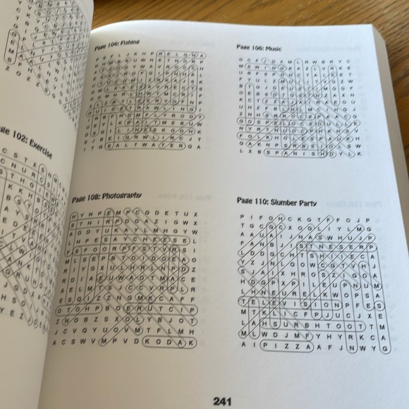 Giant Book of Word Search Puzzles & Giant Book of Mazes - Picture 9 of 11